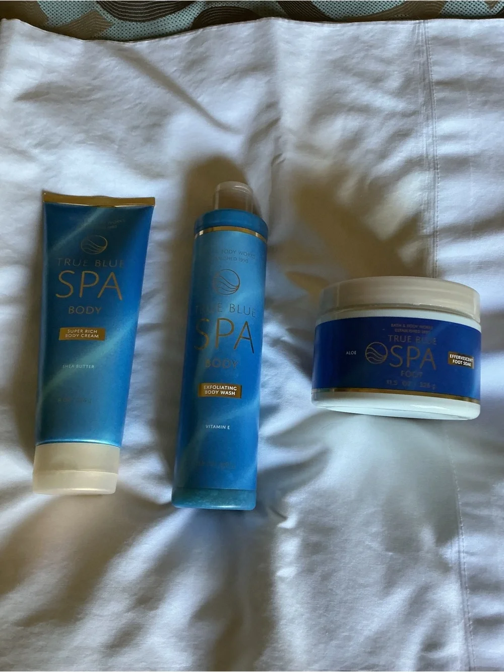 Bath & Body Works True Blue Spa Body Set